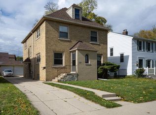 3625 S Austin St #3625A, Milwaukee, WI 53207