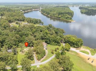 445 Lew Wallace Rd, Crump, TN 38327