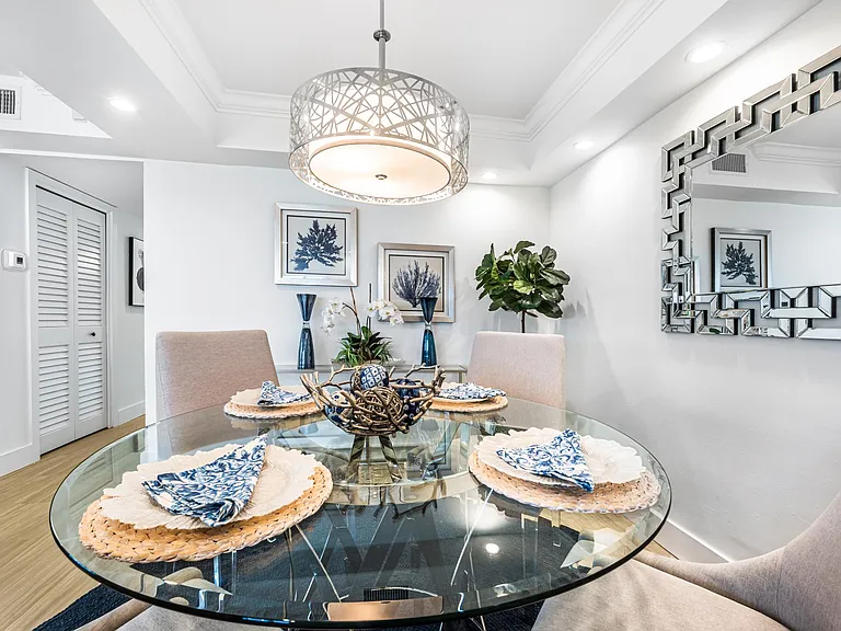 2900 Gulf Shore Blvd N #116 — Photo 12