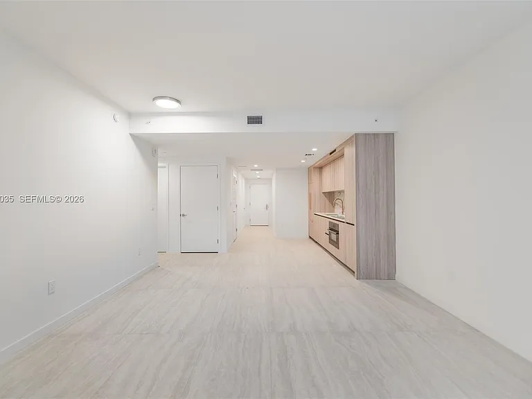 77 SE 5th St #2603 — Photo 6