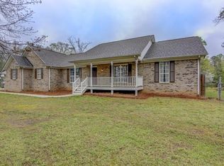 162 Grant Rd, Fayetteville, GA 30215