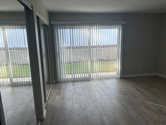 4th image of 24437 La Glorita Cir