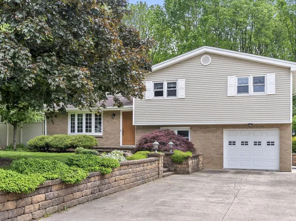9220 Mount Gilead Rd, Fredericktown, OH 43019