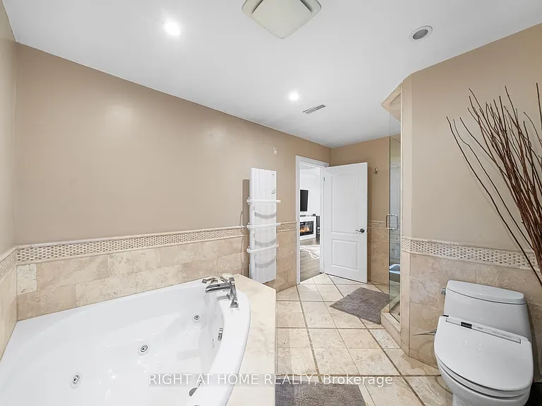 40 Heathview Ave — Photo 28
