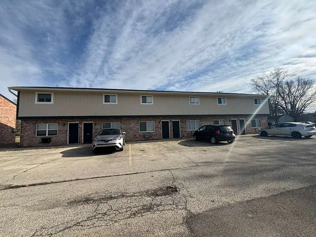 741 West Locust Street - 48 — Photo 1