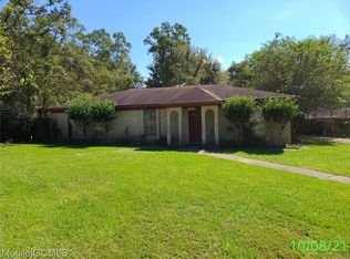 6651 King Arthur Dr, Mobile, AL 36619