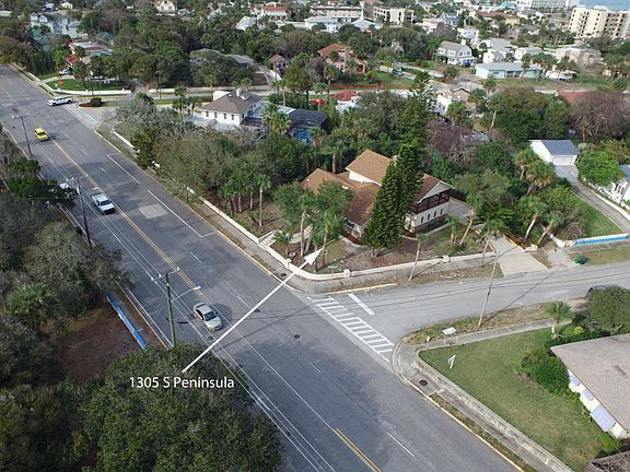 3rd image of 1305 S Peninsula Dr