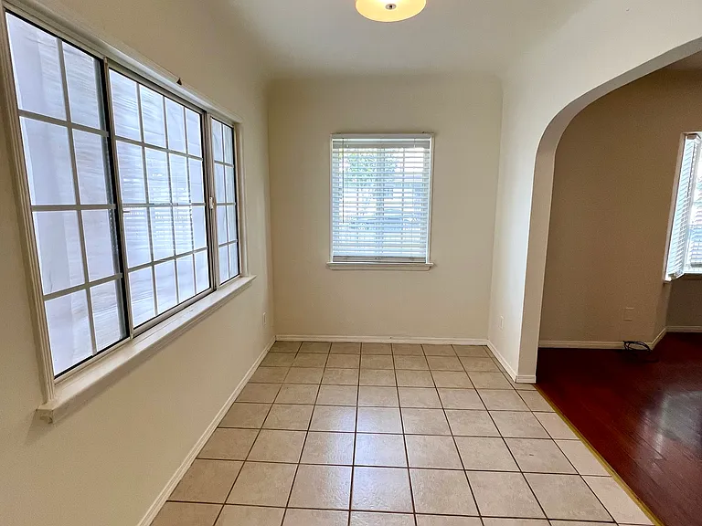 505 Edgewood St — Photo 7