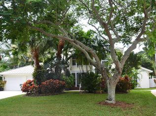 26 N River Rd, Sewalls Pt, FL 34996