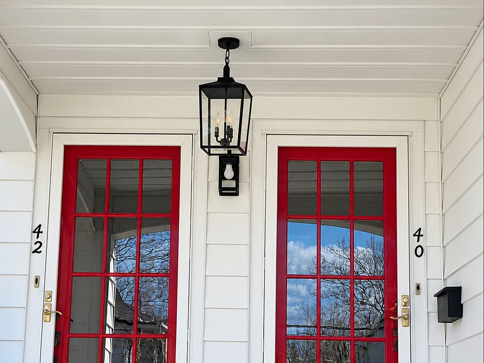 1st image of 40 Ardmore Rd #40