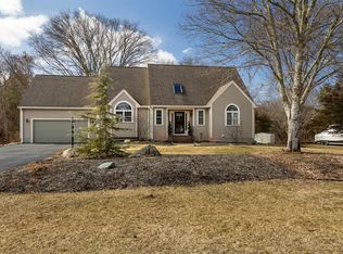 16 Bog Iron Rd, Wareham, MA 02571