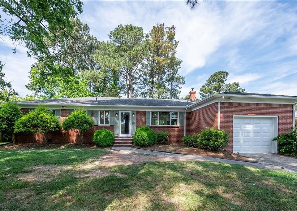 1st image of 721 Lord Nelson Drive