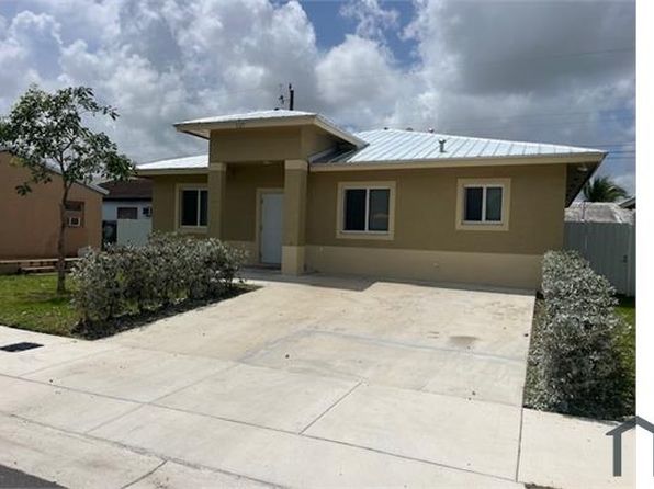 527 NW 12th St