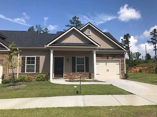 1st image of 908 Erika Ln