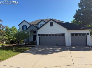 327 Ingleton Ct, Castle Pines, CO 80108
