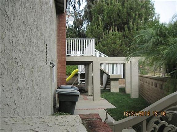 2nd image of 900 S Bucknell Cir