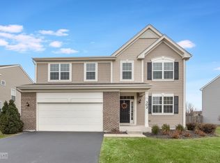 302 Winthrop Dr, Oswego, IL