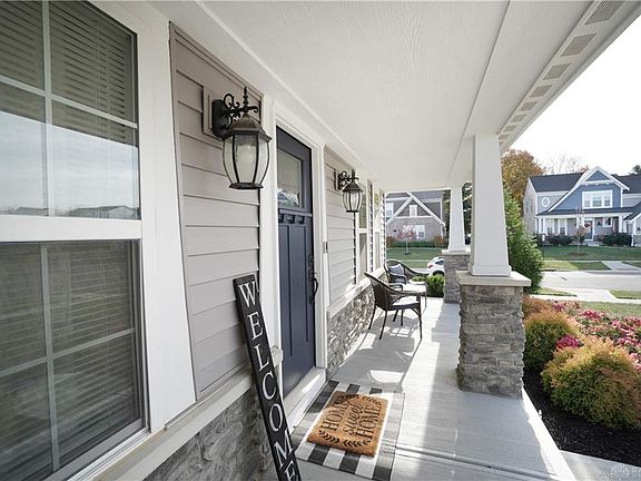 3rd image of 1582 Englewood Ct