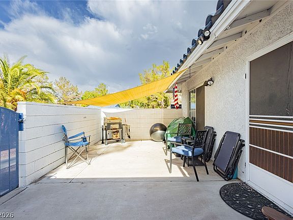 2nd image of 2121 Petersham Ct Unit B