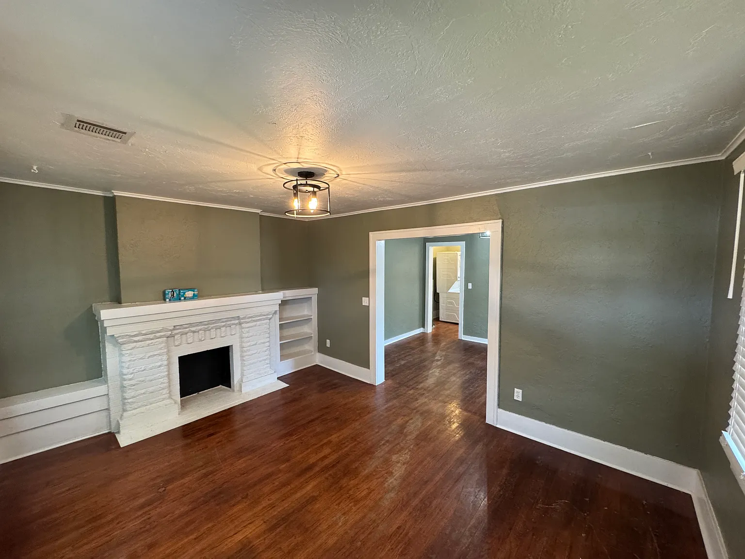 1 bed, 688 sqft, $1,000 — Photo 4