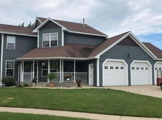 2120 13th Avenue Cir, Watertown, SD 57201