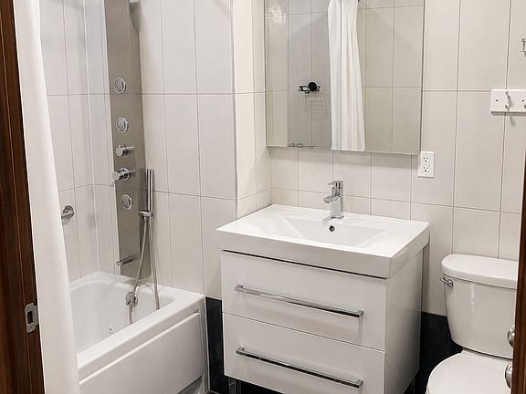 4th image of 1756 Ocean Ave APT 6D