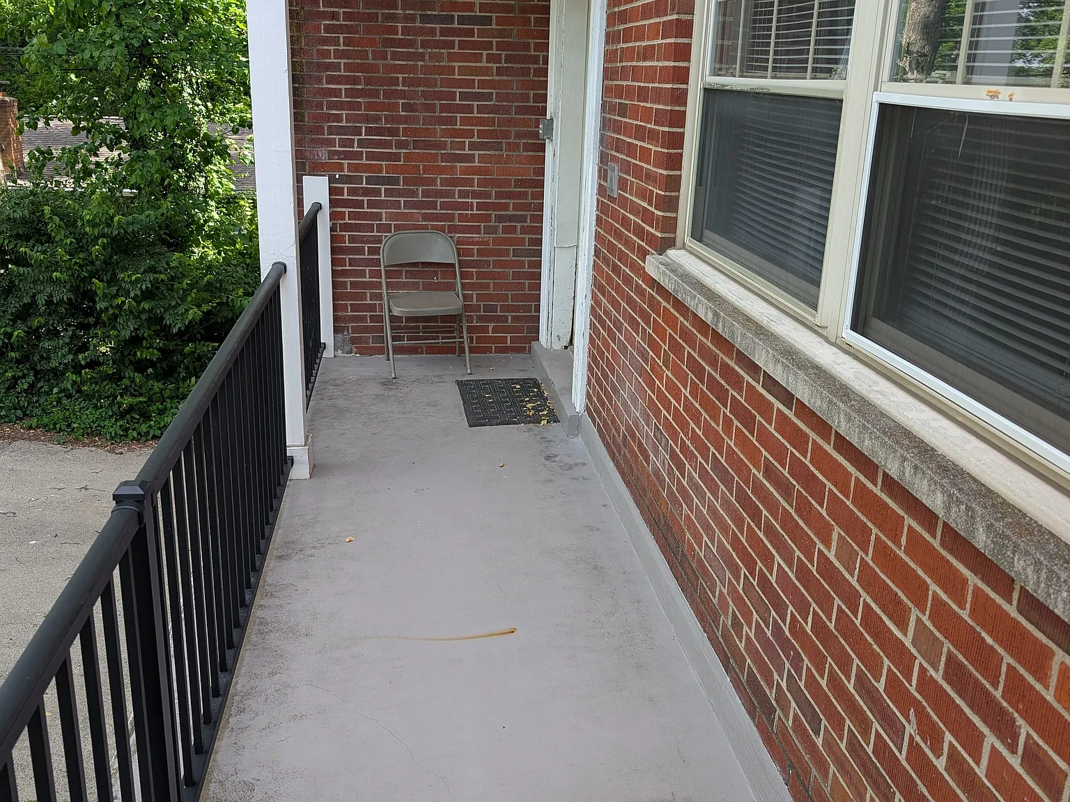 1 bed, 650 sqft, $890 — Photo 2