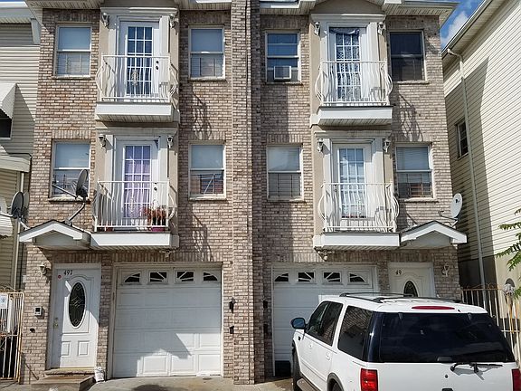 3rd image of 497 Ocean Ave