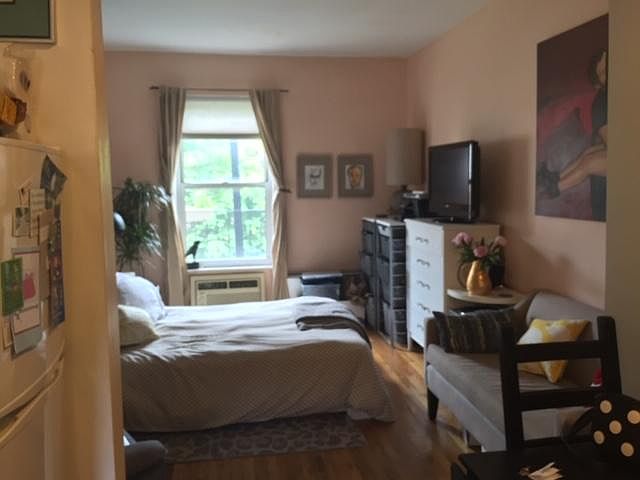 1st image of 317 W 21st St #4B