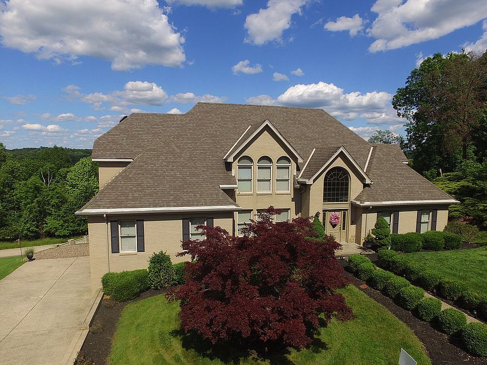 1st image of 423 Woodbridge Dr