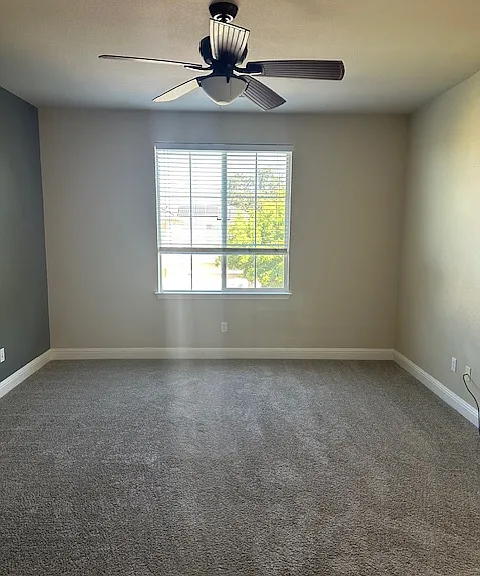 1944 Cooper Dr — Photo 14