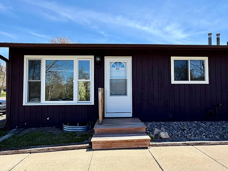 1401 Elizabeth St — Photo 17