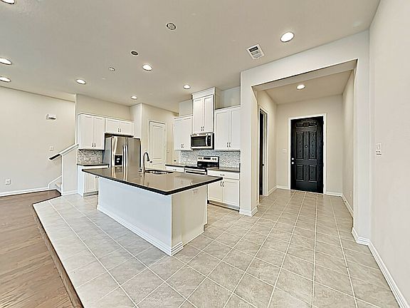 4th image of 17727 Shumard Oak Dr