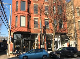 808 W Armitage Ave APT 2W, Chicago, IL 60614