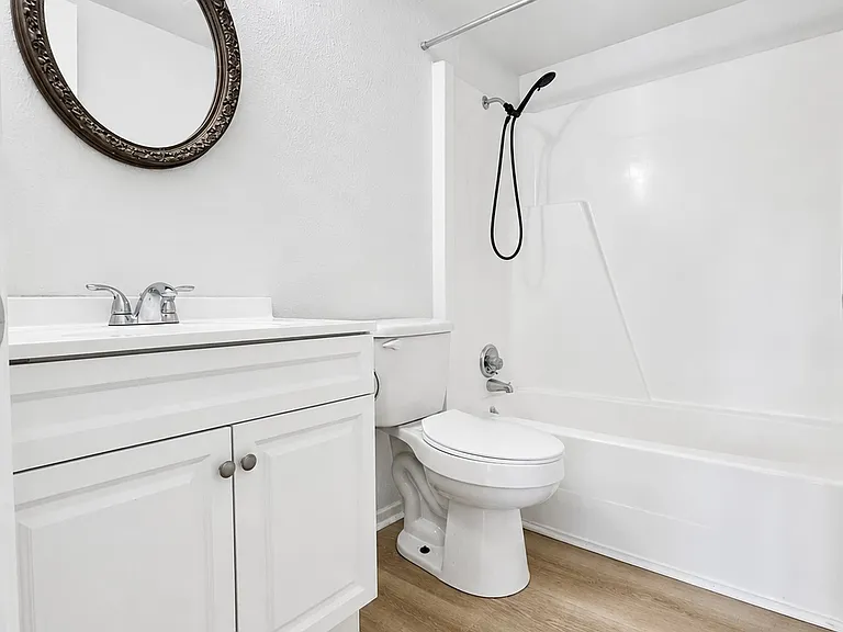 hallway full bath