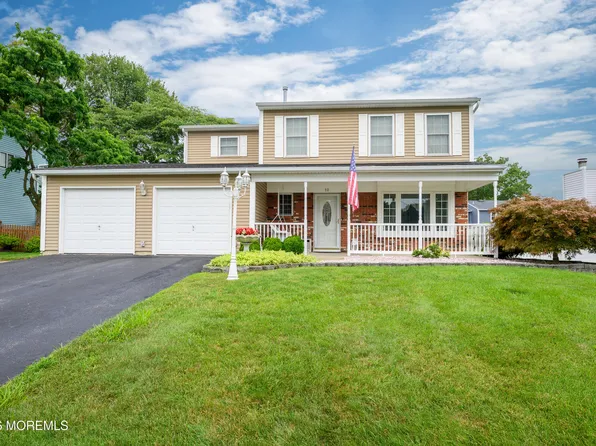 10 Petal Patch Trail, Howell, NJ 07731
