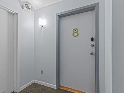 230 College Street #8, Burlington, VT, 05401