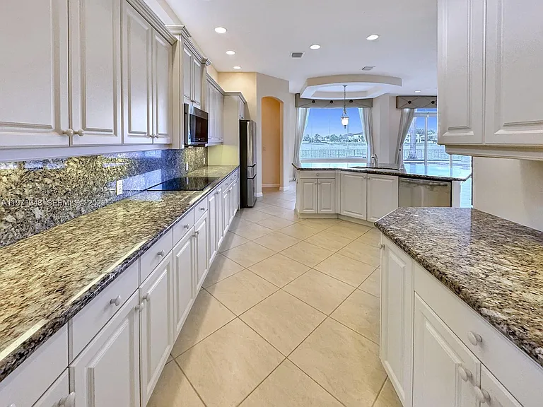 5028 SW 170th Ave — Photo 21