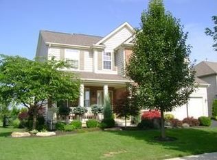 6890 Kellogg Dr, Powell, OH 43065