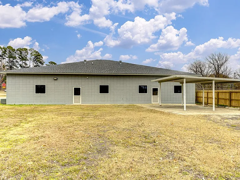 6889 Paxton Rd — Photo 36