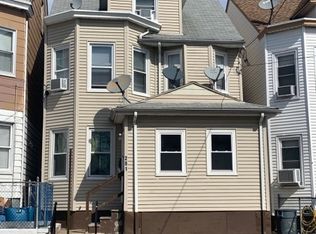 281 17th Ave, Paterson, NJ 07504