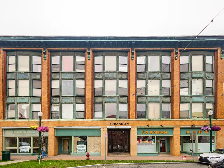 Thayer Building — Photo 19