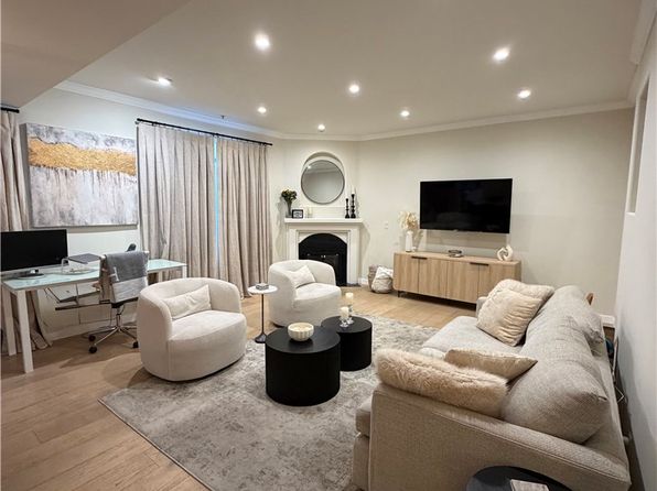 4970 Kester Ave APT 10