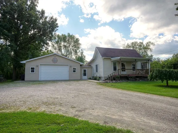 8031 Gratiot Ave, Columbus, MI 48063