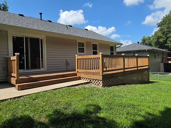 2nd image of 8508 Linda Ln