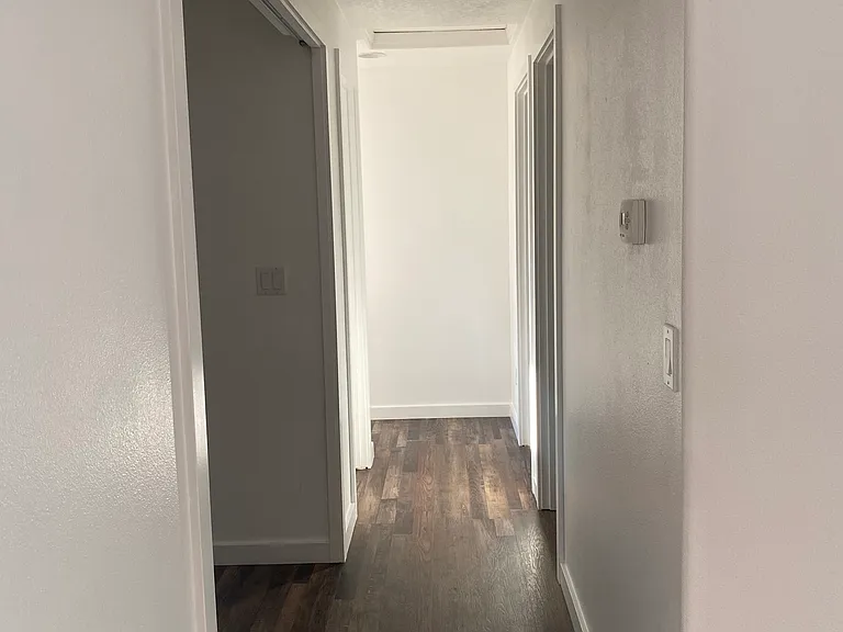 836 Fairmont Dr NE — Photo 19