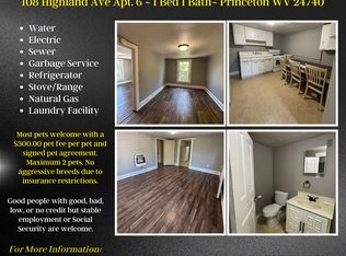 108 Highland Ave APT 6, Princeton, WV 24740