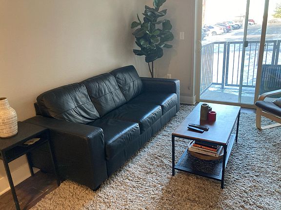 5th image of 8479 E Lowry Blvd
