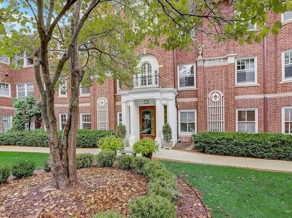 3127 N Marietta AVENUE #5, Milwaukee, WI 53211