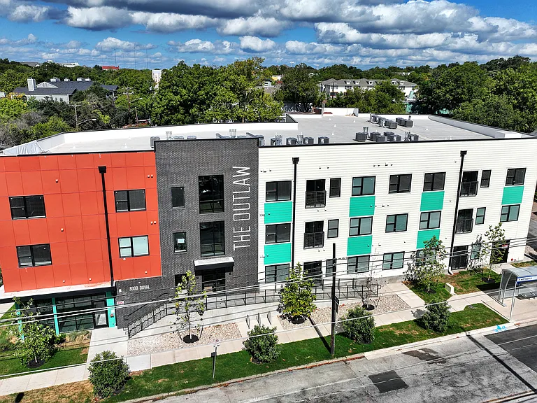 3000 Duval St #103 — Photo 2